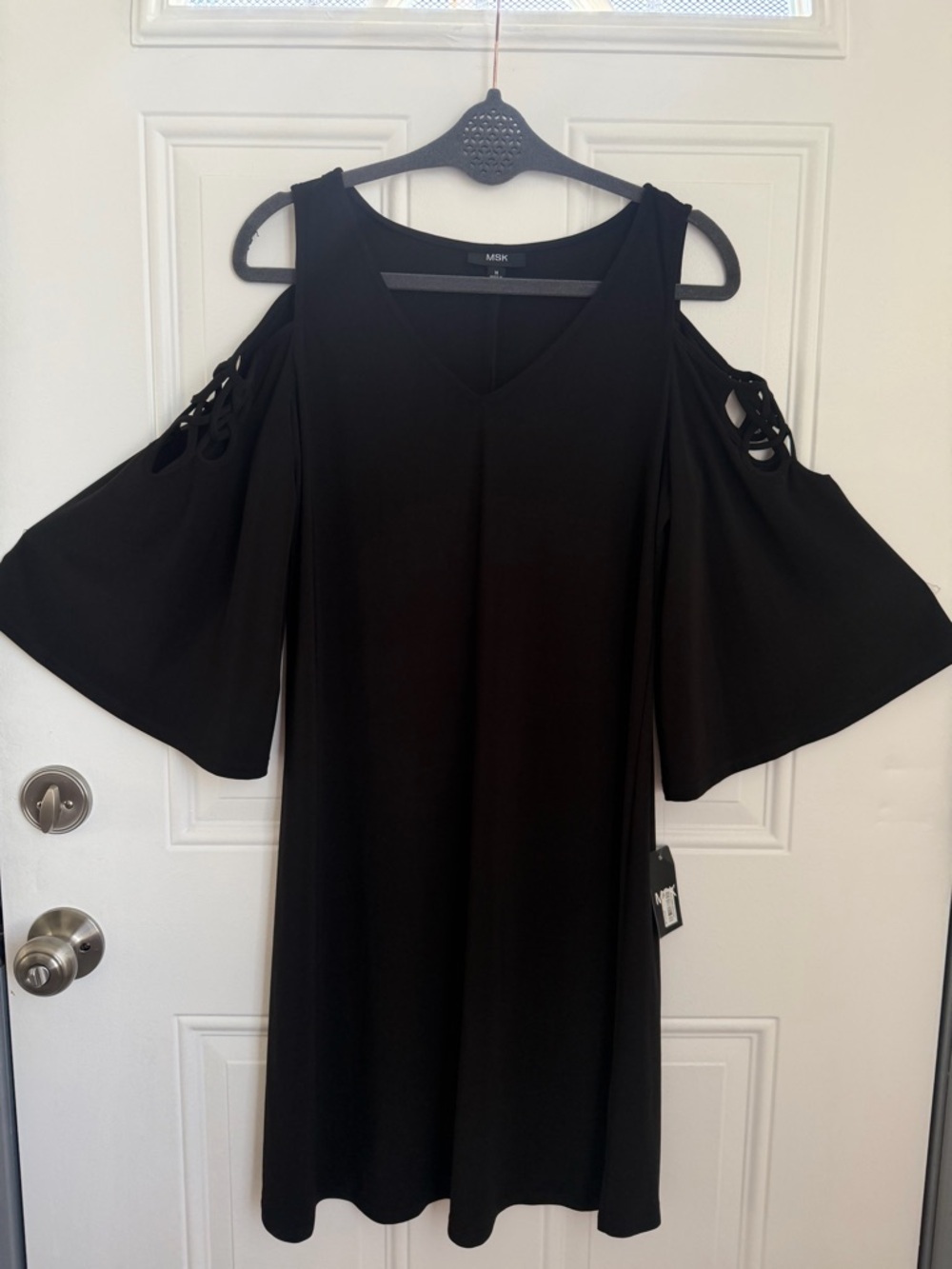 MSK Black Cold-Shoulder V-Neck Midi Dress with Lattice Sleeve Detail Medium NWT - Picture 1 of 9